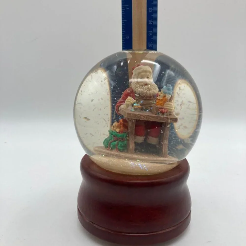 Vintage Silvestri Santa At Workbench Musical Snow Globe 1991